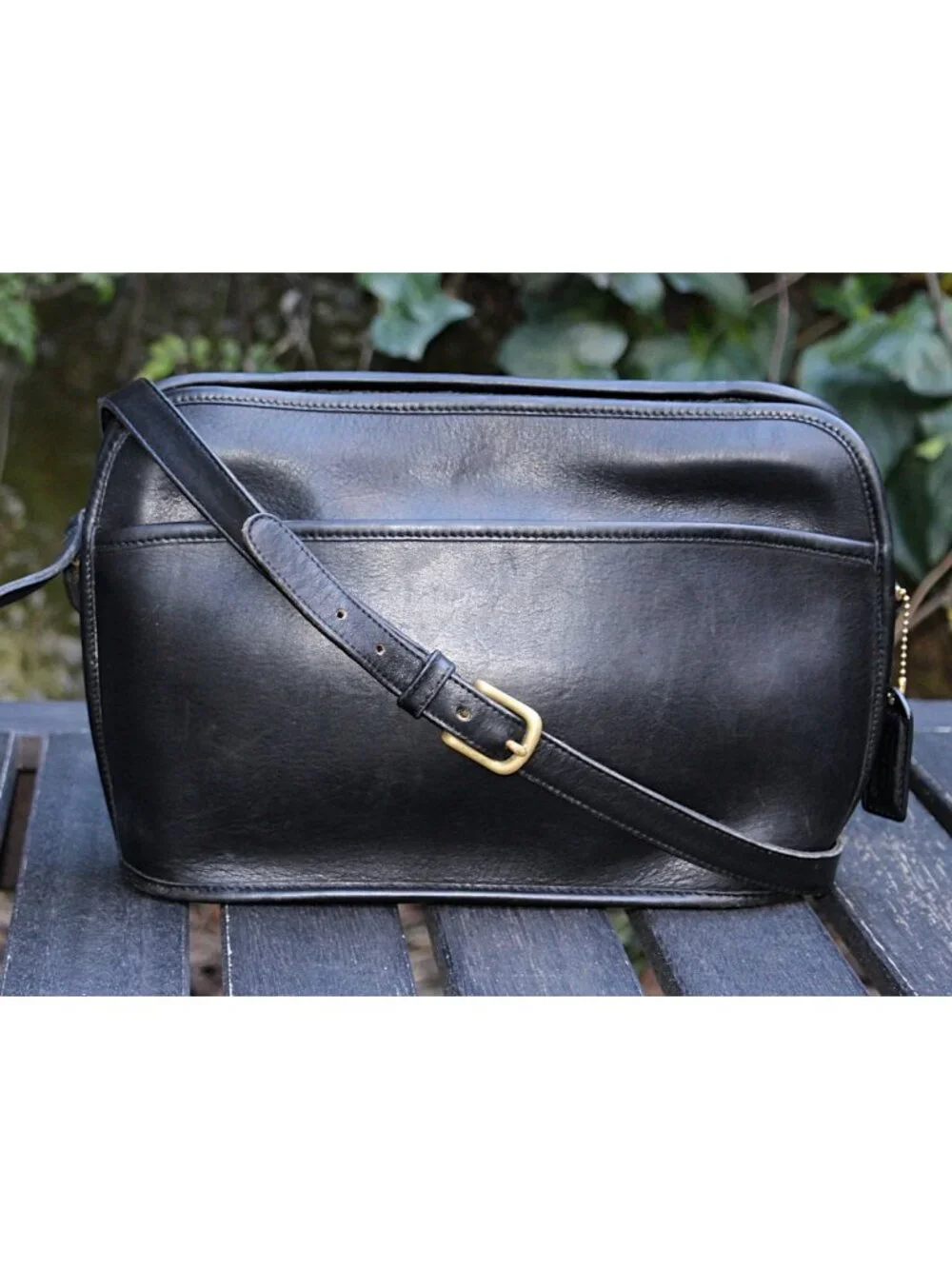 Coach Vintage - Oliver Crossbody Bag 9902 in Black + Brass, USA 1980s